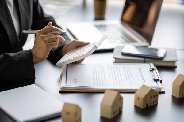 Vente immobilière à Toulon : faire estimer le bien par un notaire